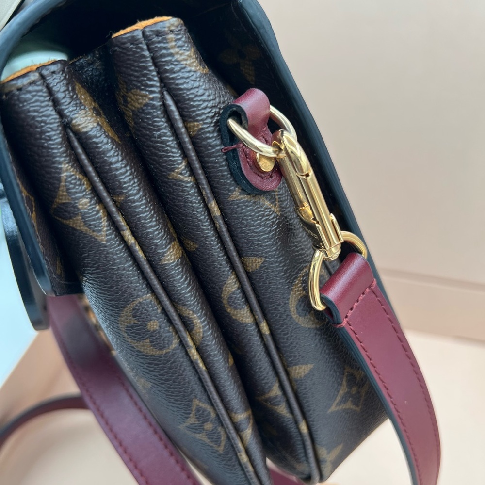 ❗️SOLD ❗️Louis Vuitton Braided Handle Metis Monogram Canvas microchipped 😍 - Picture 4 of 10